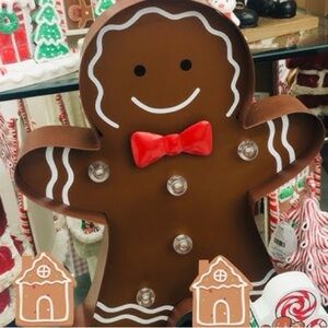 New Light-Up Gingerbread Man
Christmas Holiday Figurine
Centerpiece